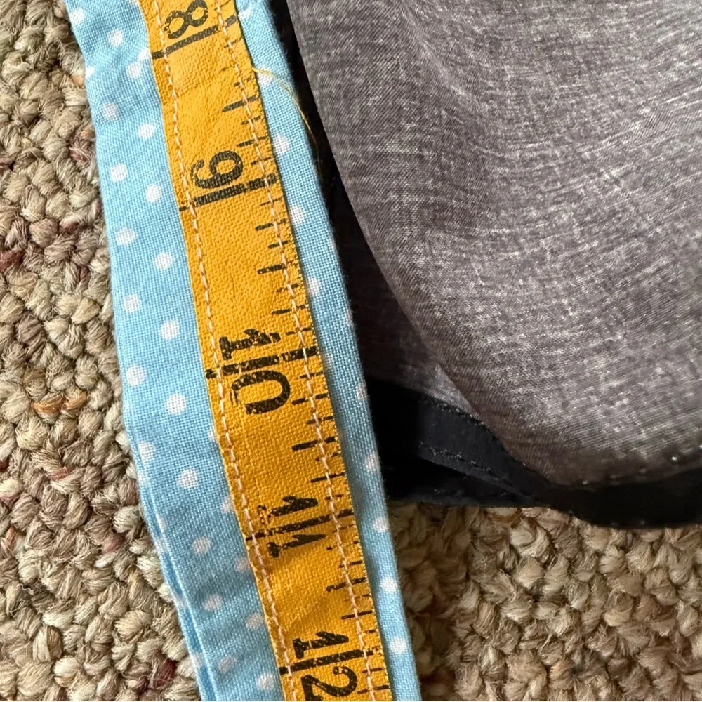 B. Split Stretch Limited Edition Board Shorts Black and Gray Large